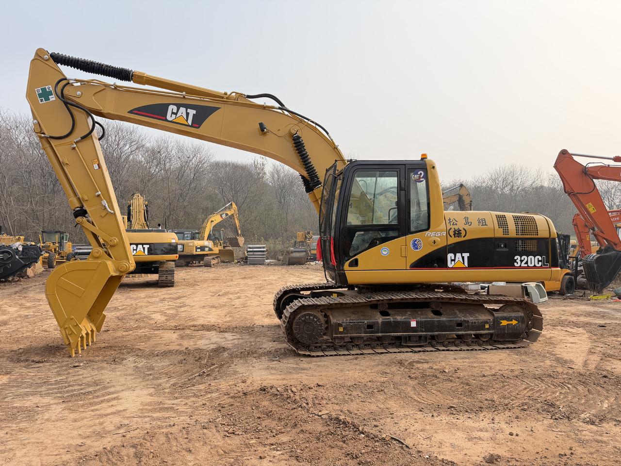 CAT 320CL - Гусеничный экскаватор: фото 4 CAT 320CL - Гусеничный экскаватор: фото 4