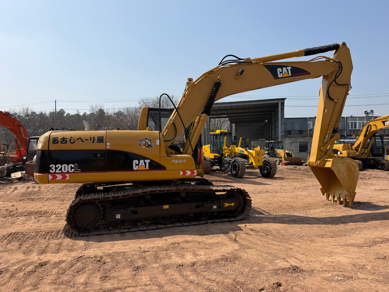 CAT 320CL - Гусеничный экскаватор: фото 4 CAT 320CL - Гусеничный экскаватор: фото 4