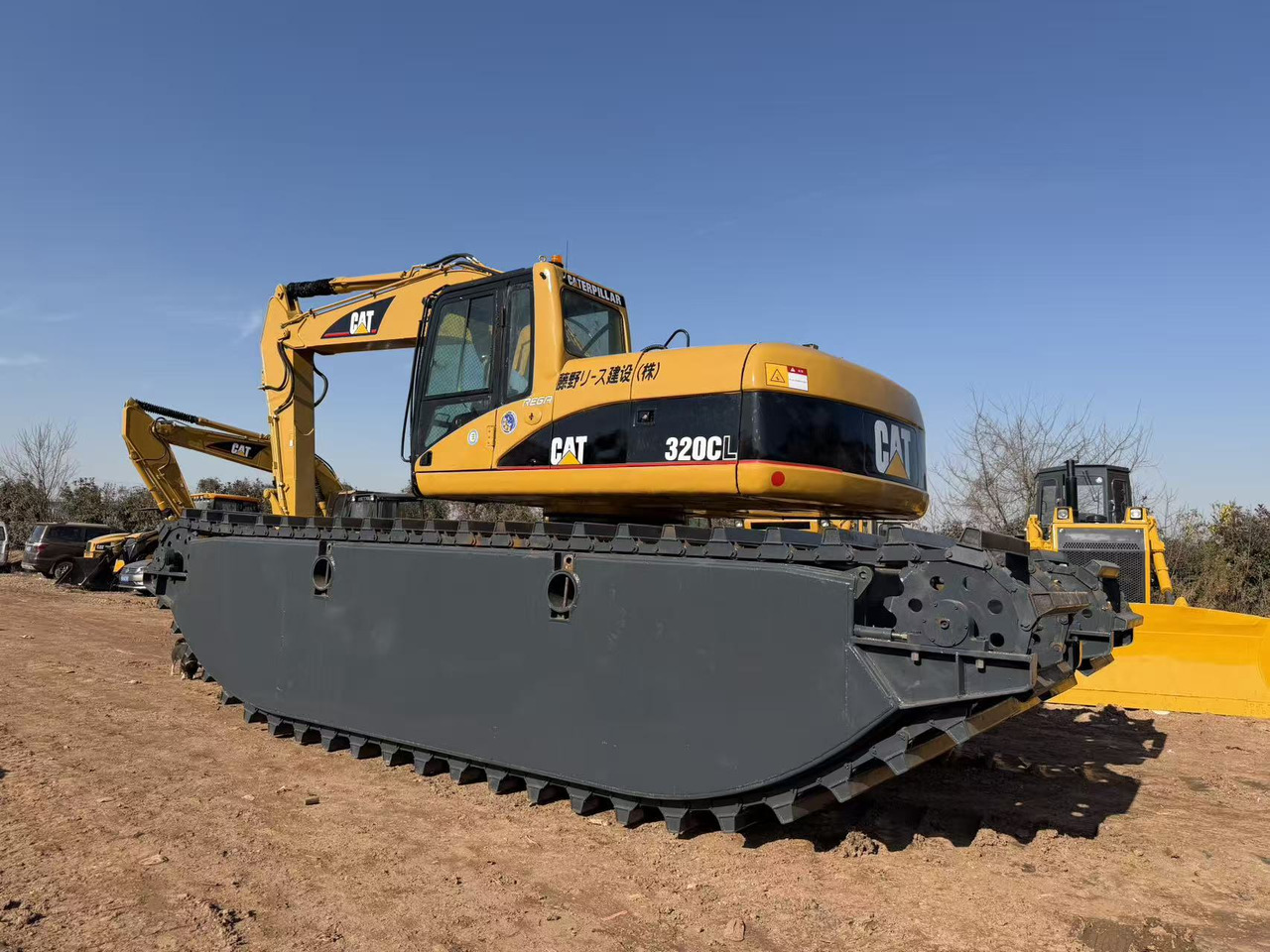 CAT 320CL - Водный экскаватор: фото 3 CAT 320CL - Водный экскаватор: фото 3