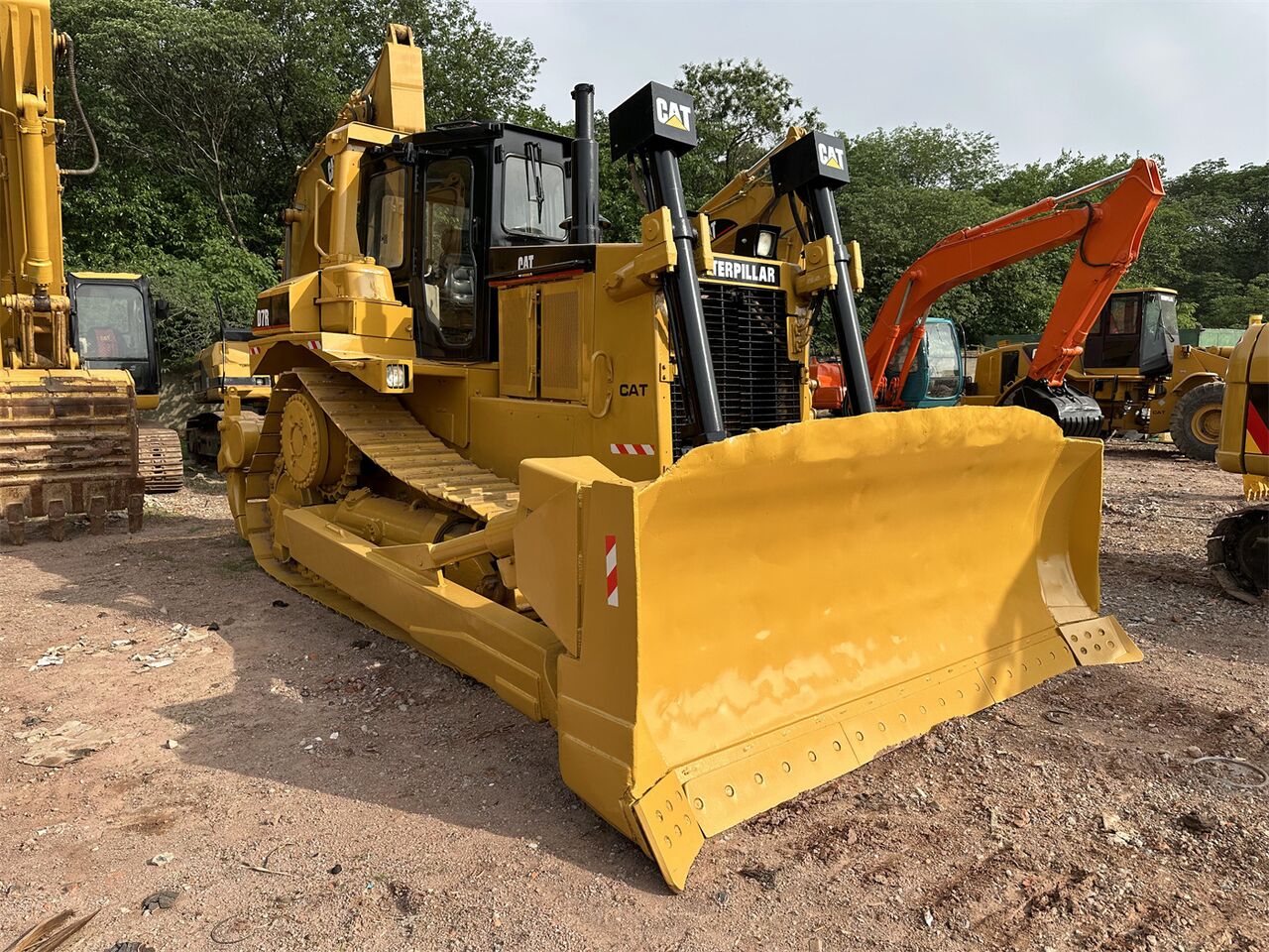 CAT D7R - Бульдозер: фото 5 CAT D7R - Бульдозер: фото 5