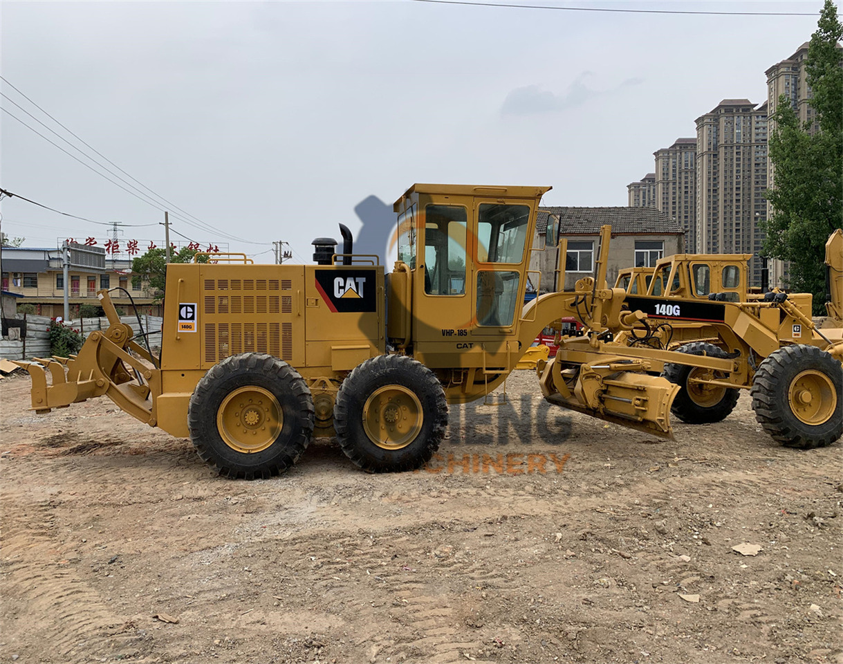 CATERPILLAR 140G - Грейдер: фото 4 CATERPILLAR 140G - Грейдер: фото 4