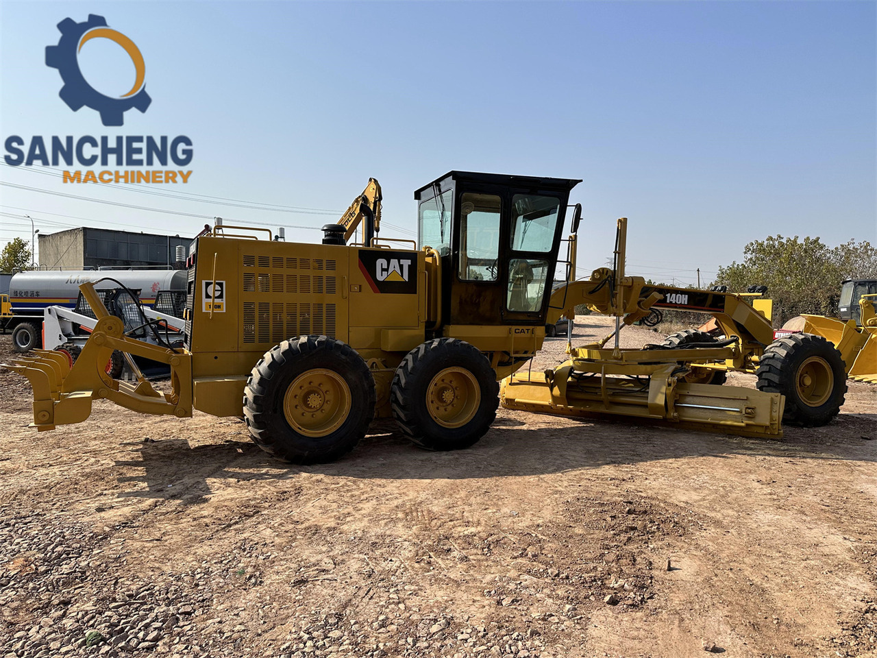 CATERPILLAR 140H - Грейдер: фото 1 CATERPILLAR 140H - Грейдер: фото 1
