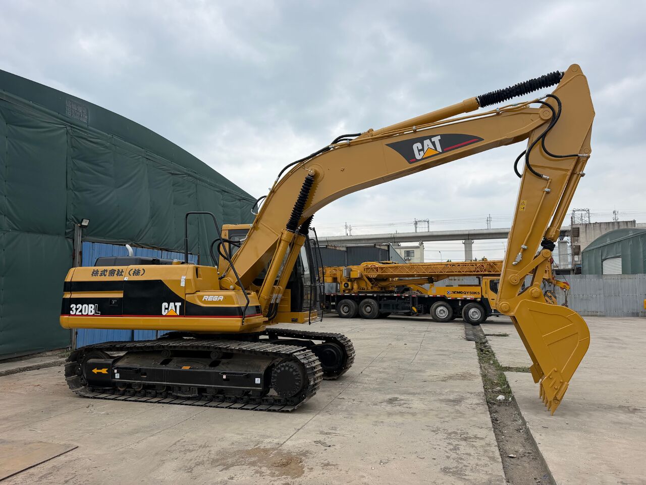 CATERPILLAR 320B - Гусеничный экскаватор: фото 4 CATERPILLAR 320B - Гусеничный экскаватор: фото 4