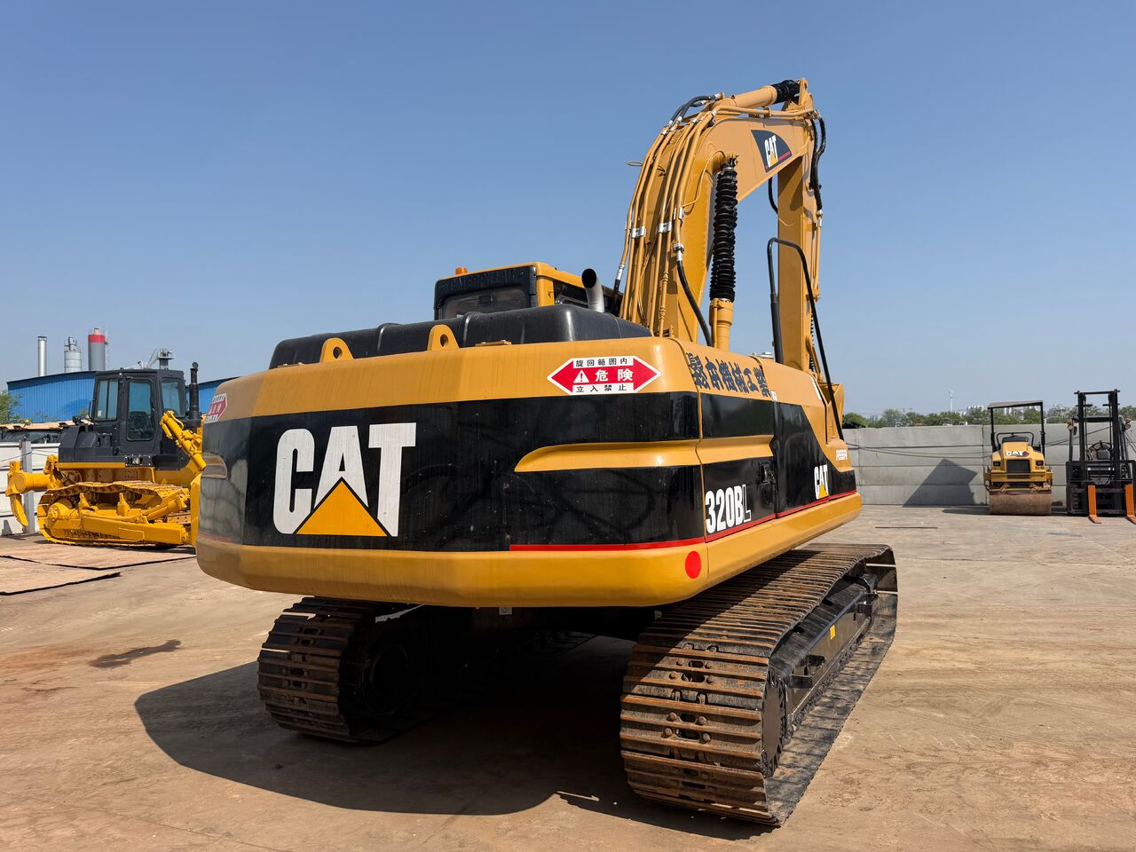 CATERPILLAR 320B - Гусеничный экскаватор: фото 4 CATERPILLAR 320B - Гусеничный экскаватор: фото 4