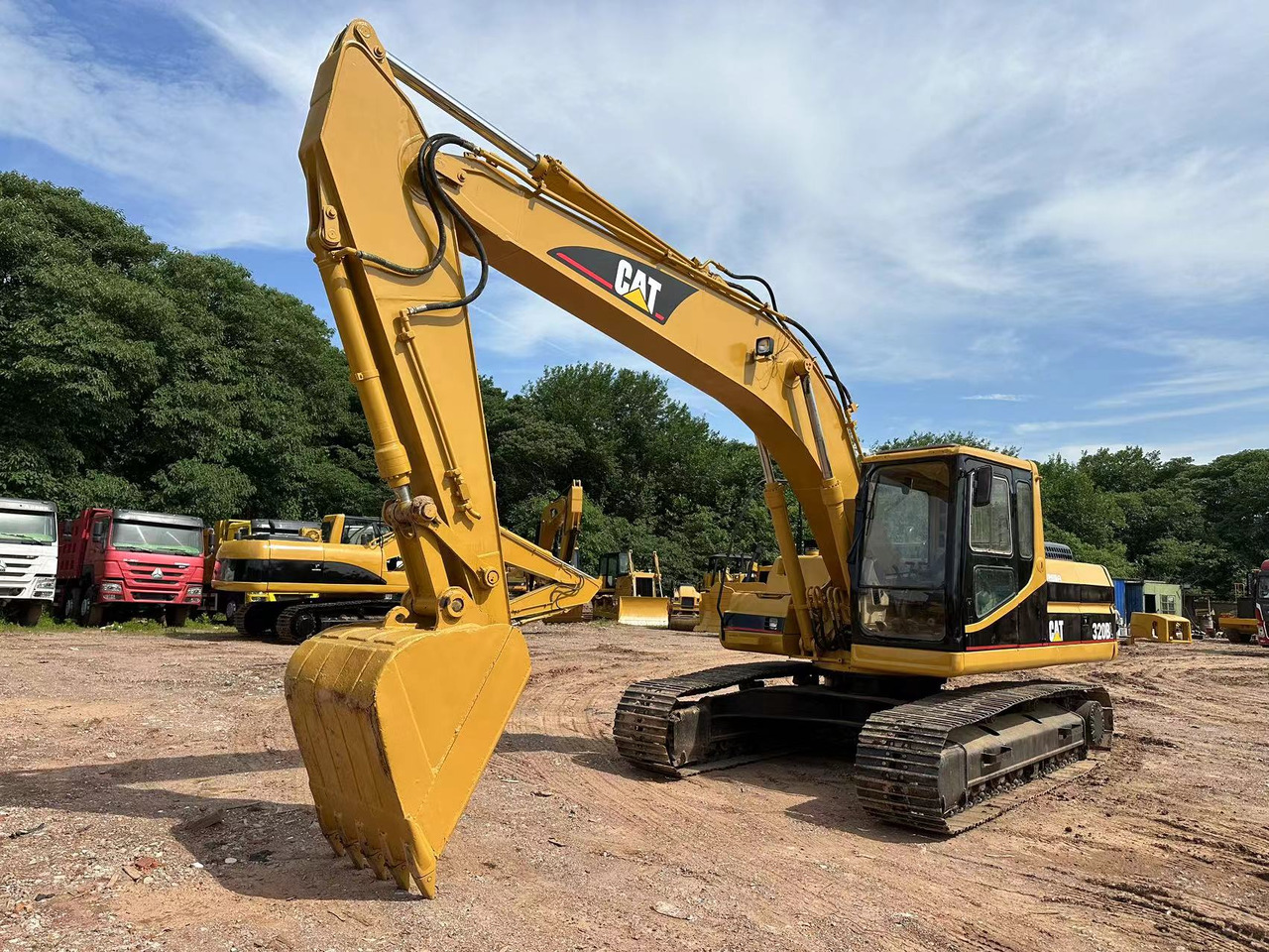 CATERPILLAR 320BL - Гусеничный экскаватор: фото 4 CATERPILLAR 320BL - Гусеничный экскаватор: фото 4