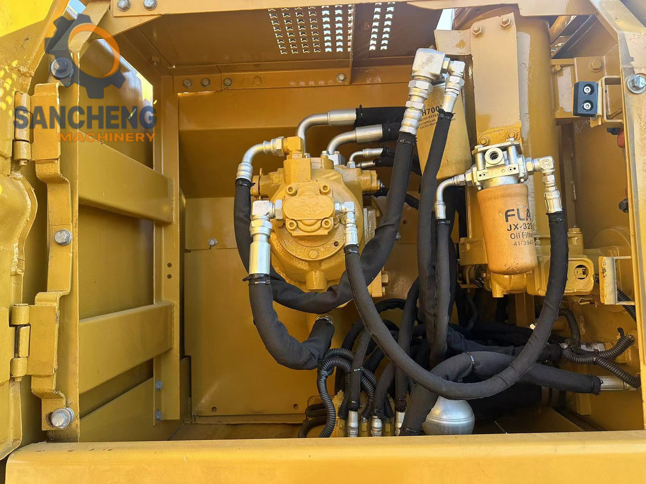 Гусеничный экскаватор CATERPILLAR 320BL: фото 7