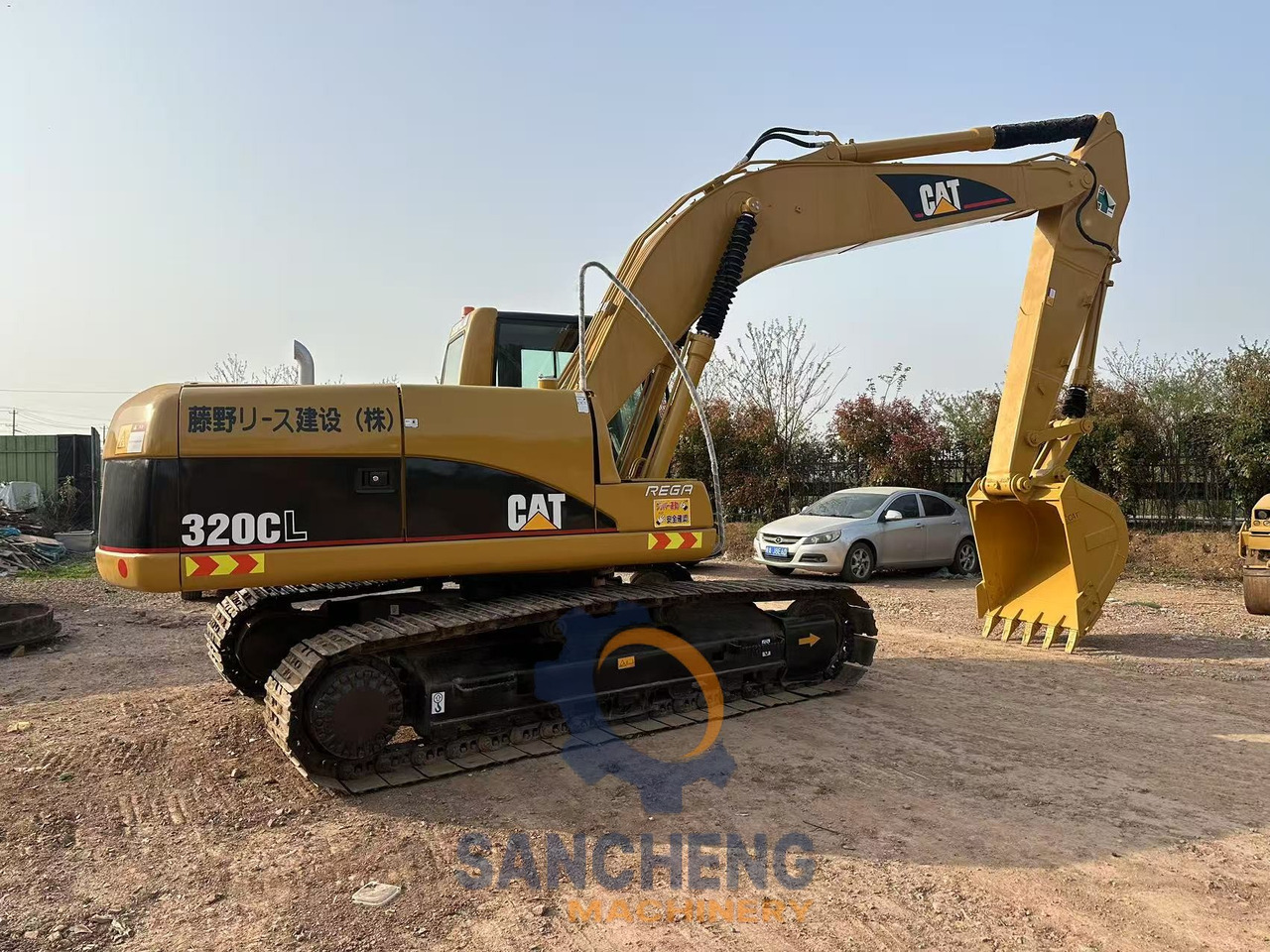 CATERPILLAR 320CL - Гусеничный экскаватор: фото 2 CATERPILLAR 320CL - Гусеничный экскаватор: фото 2