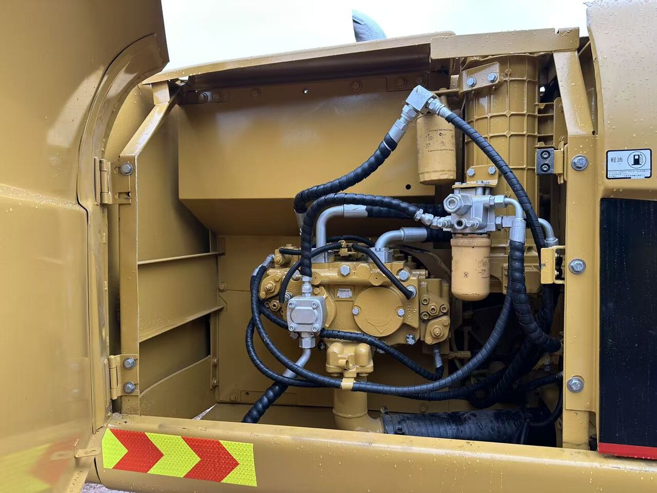 CATERPILLAR 320CL - Экскаватор с длинной стрелой: фото 5 CATERPILLAR 320CL - Экскаватор с длинной стрелой: фото 5