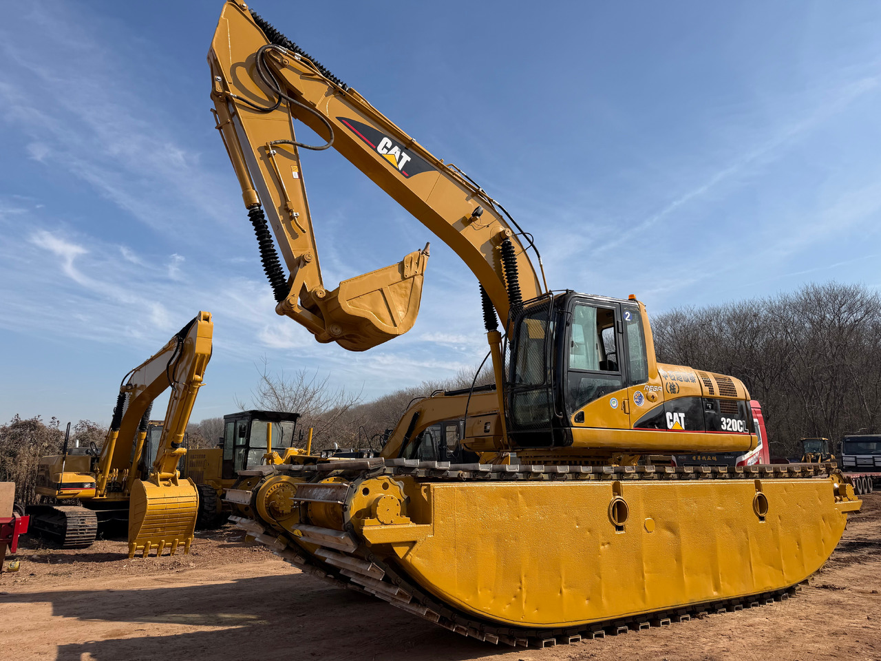 CATERPILLAR 320CL - Водный экскаватор: фото 1 CATERPILLAR 320CL - Водный экскаватор: фото 1