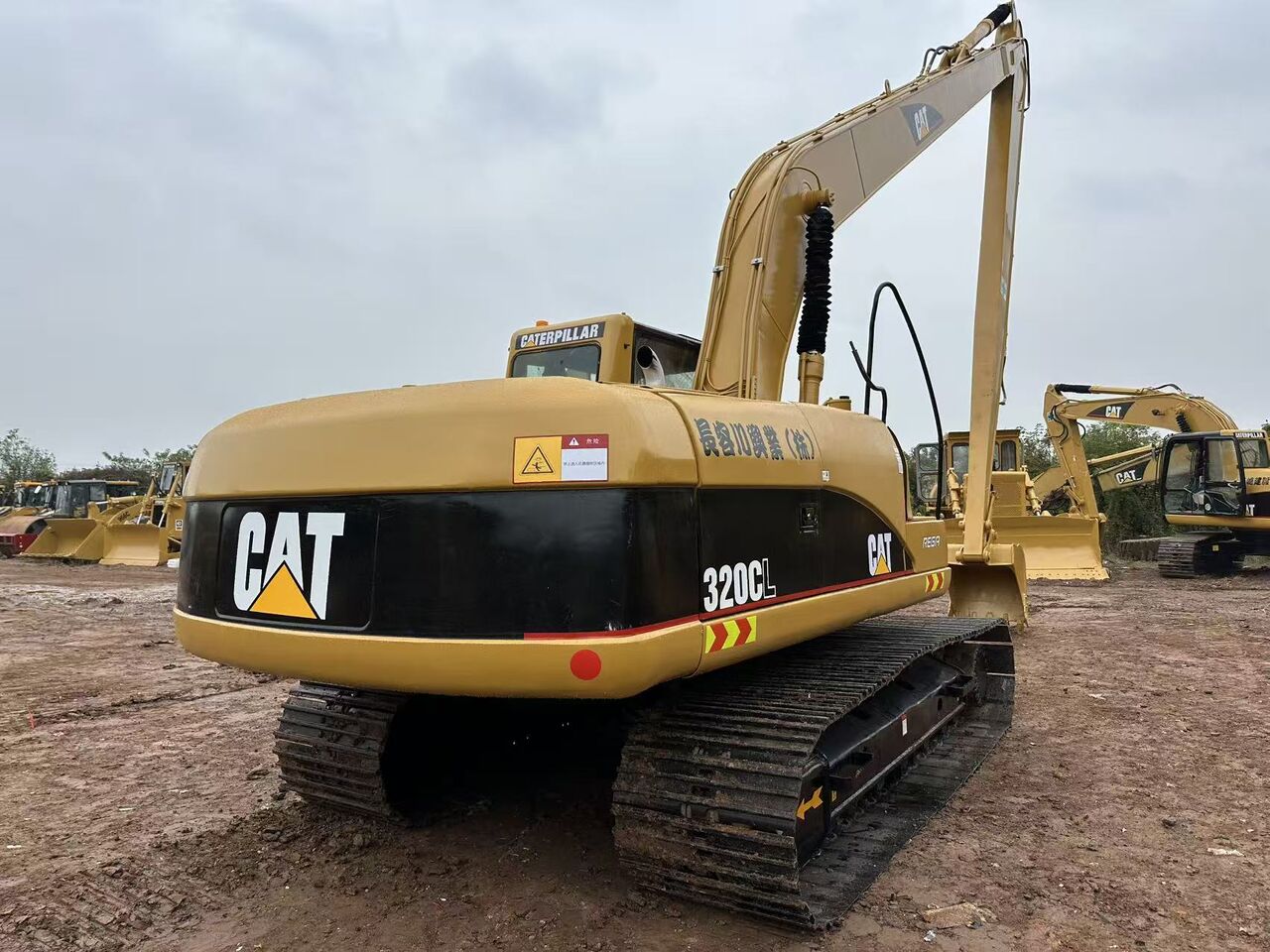CATERPILLAR 320CL - Экскаватор с длинной стрелой: фото 4 CATERPILLAR 320CL - Экскаватор с длинной стрелой: фото 4