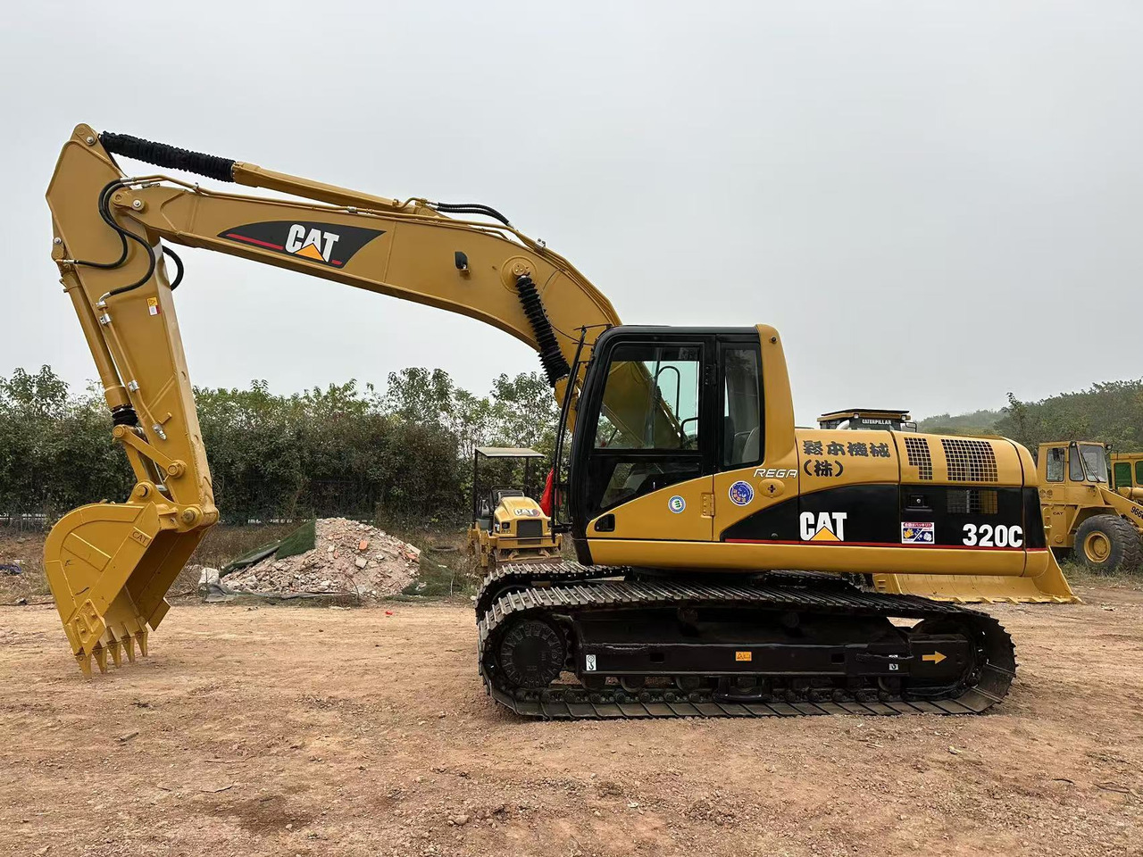 CATERPILLAR 320CL - Гусеничный экскаватор: фото 1 CATERPILLAR 320CL - Гусеничный экскаватор: фото 1