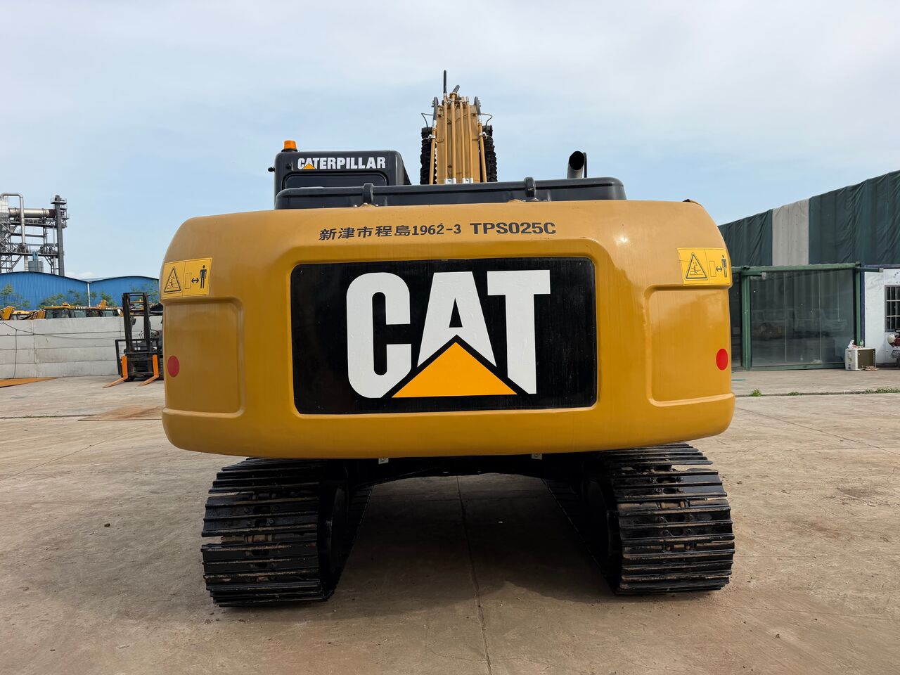 CATERPILLAR 320D2L - Гусеничный экскаватор: фото 3 CATERPILLAR 320D2L - Гусеничный экскаватор: фото 3