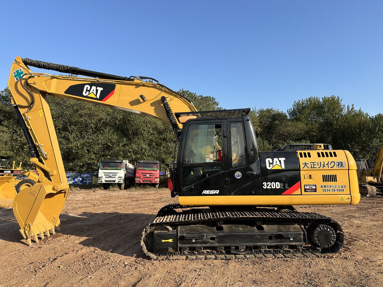 CATERPILLAR 320DL - Гусеничный экскаватор: фото 2 CATERPILLAR 320DL - Гусеничный экскаватор: фото 2