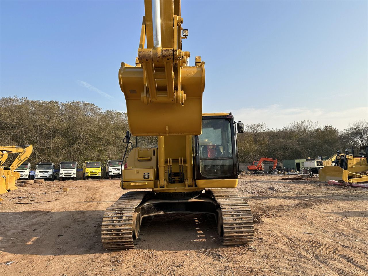 CATERPILLAR 325CL - Гусеничный экскаватор: фото 3 CATERPILLAR 325CL - Гусеничный экскаватор: фото 3