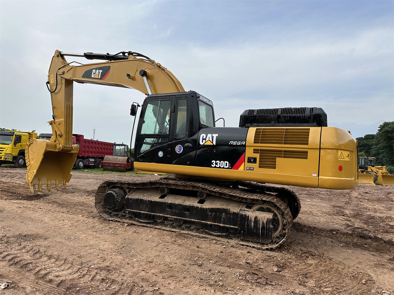 CATERPILLAR 330D - Гусеничный экскаватор: фото 1 CATERPILLAR 330D - Гусеничный экскаватор: фото 1