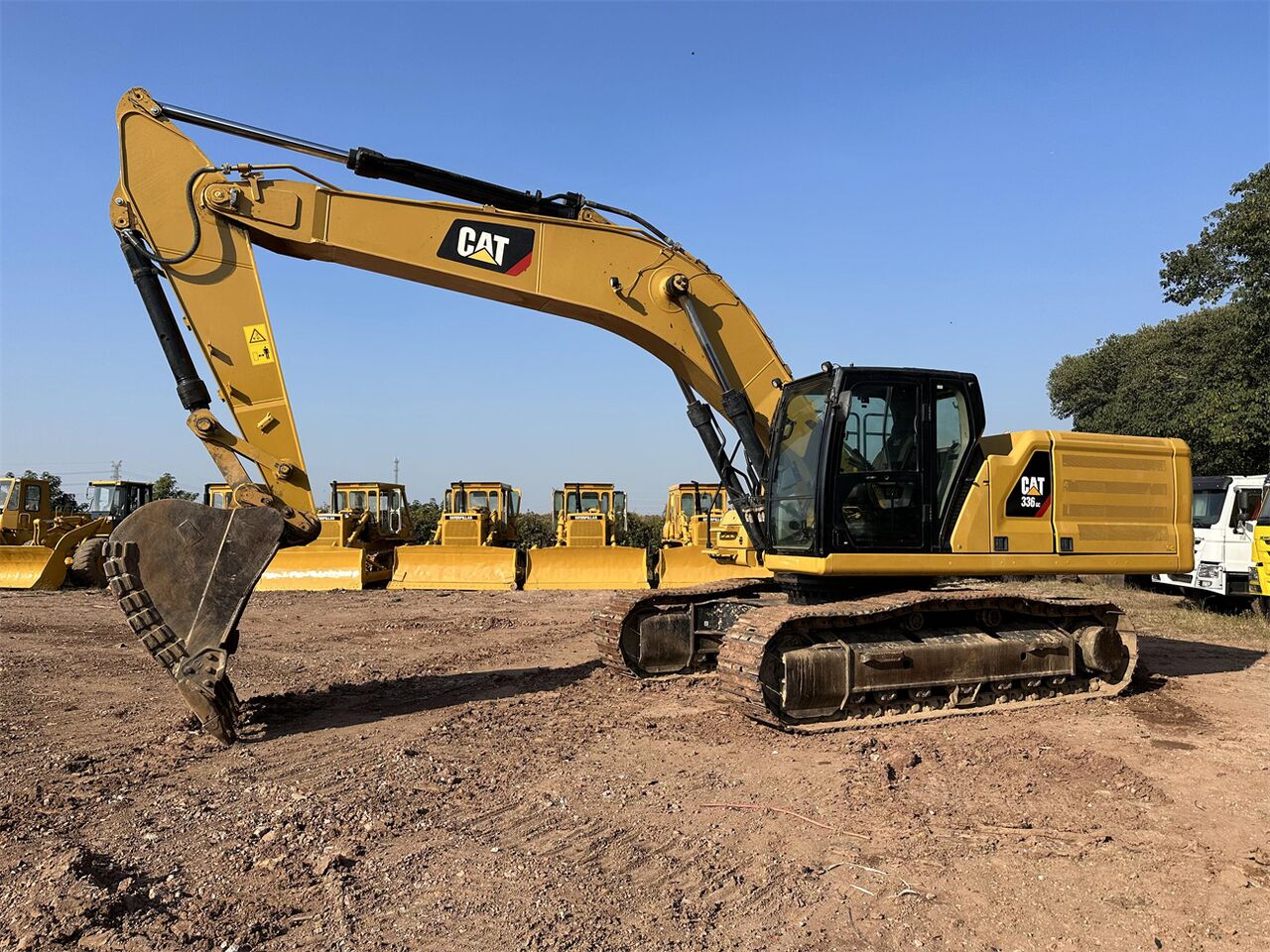 CATERPILLAR 336GC - Гусеничный экскаватор: фото 1 CATERPILLAR 336GC - Гусеничный экскаватор: фото 1