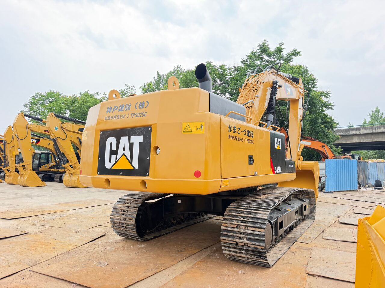 CATERPILLAR 345DL - Гусеничный экскаватор: фото 3 CATERPILLAR 345DL - Гусеничный экскаватор: фото 3