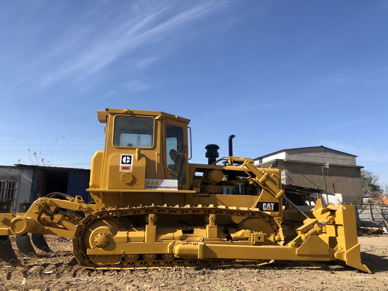 Бульдозер CATERPILLAR D6D: фото 1