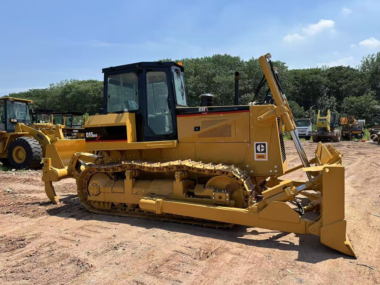 CATERPILLAR D6G - Бульдозер: фото 2 CATERPILLAR D6G - Бульдозер: фото 2