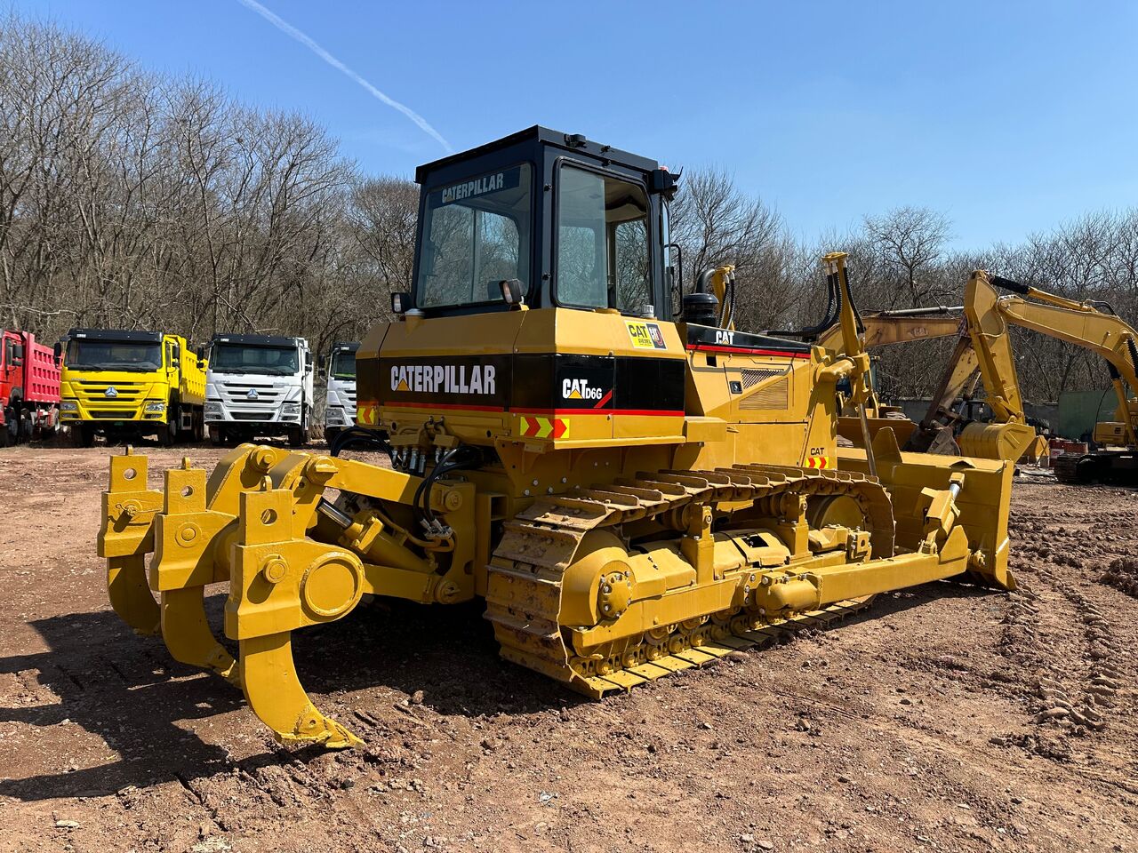 CATERPILLAR D6G - Бульдозер: фото 1 CATERPILLAR D6G - Бульдозер: фото 1