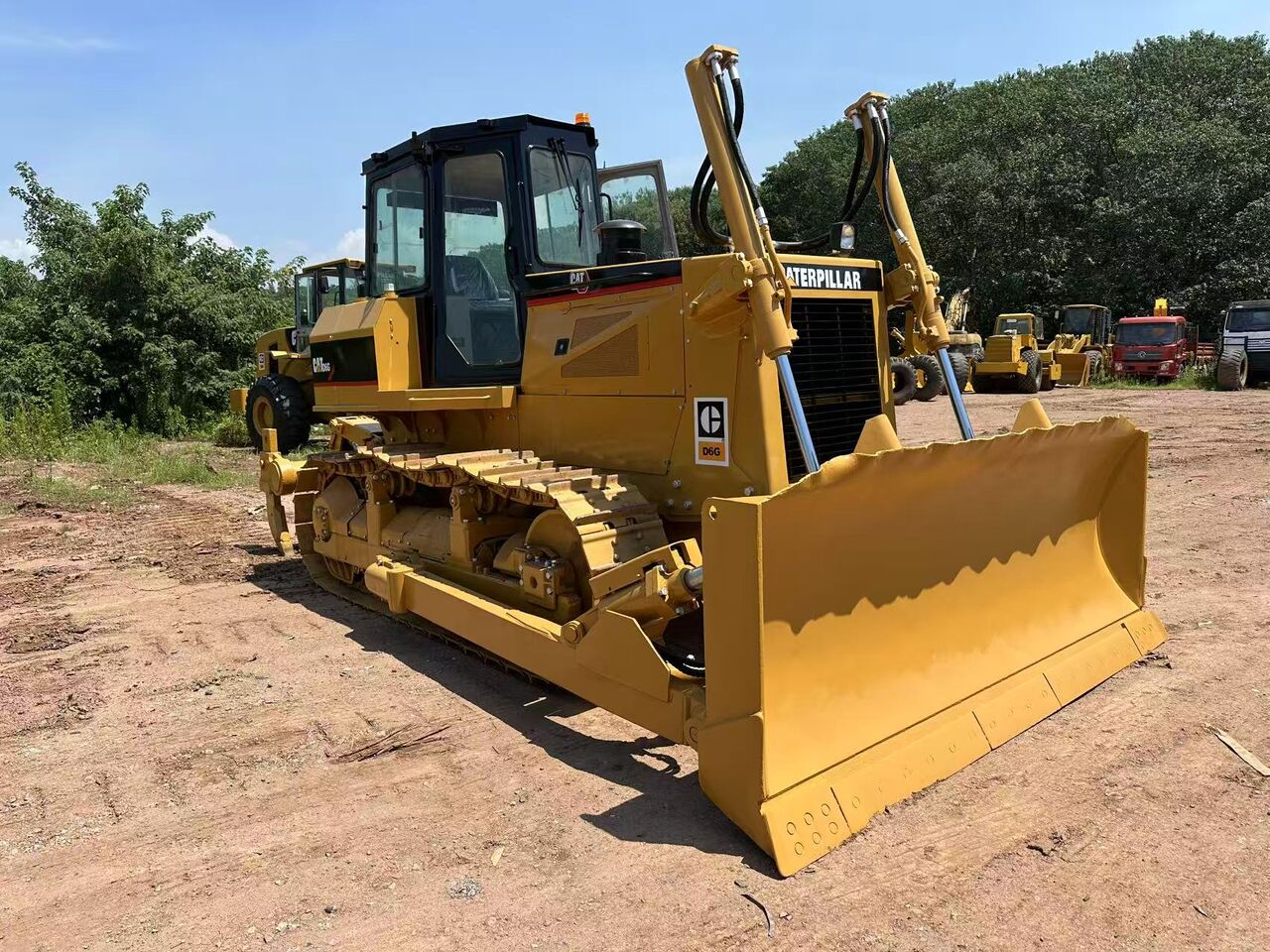 CATERPILLAR D6G - Бульдозер: фото 4 CATERPILLAR D6G - Бульдозер: фото 4