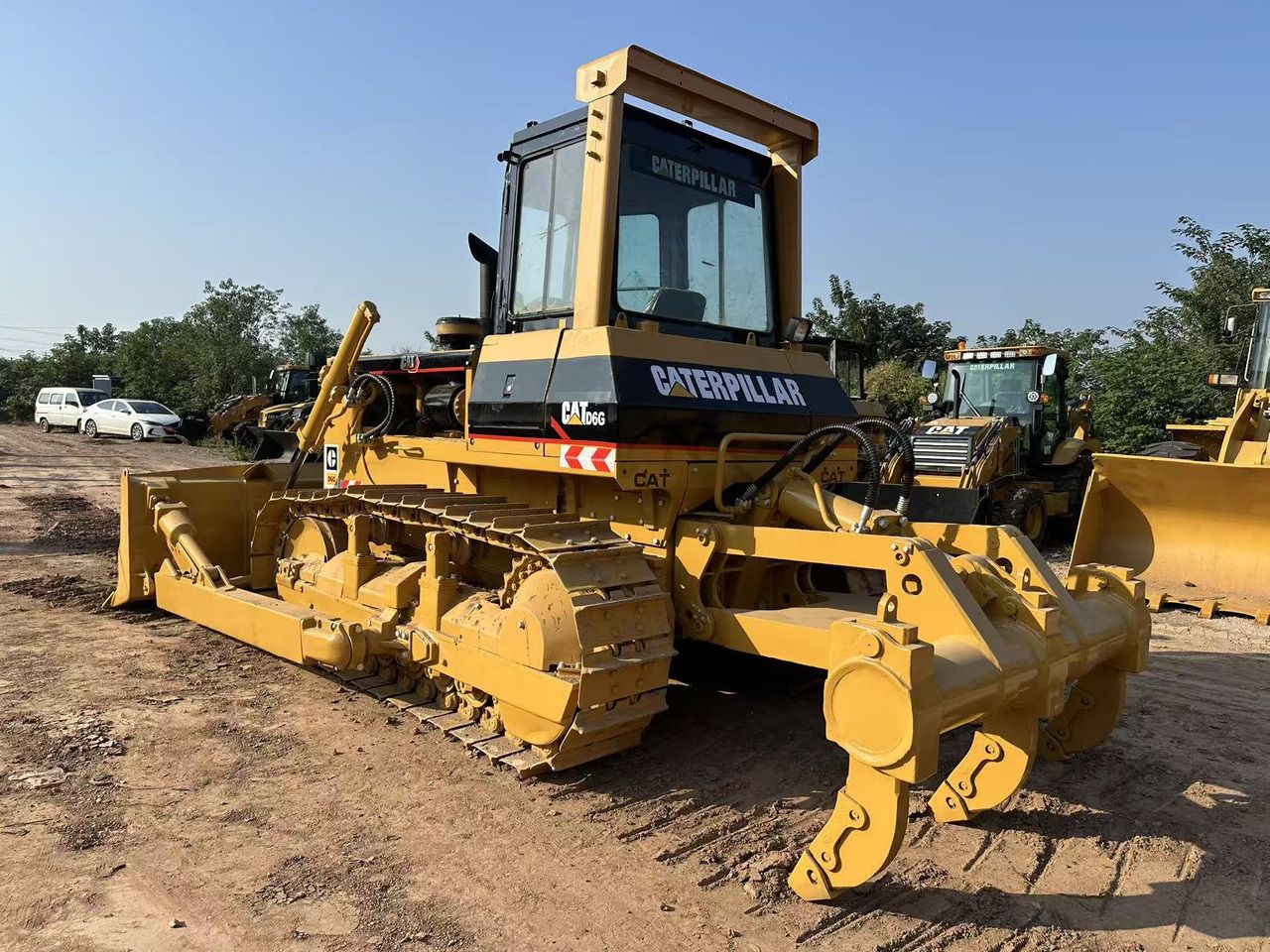 CATERPILLAR D6G - Бульдозер: фото 3 CATERPILLAR D6G - Бульдозер: фото 3