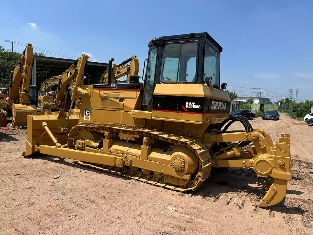 CATERPILLAR D6G - Бульдозер: фото 3 CATERPILLAR D6G - Бульдозер: фото 3