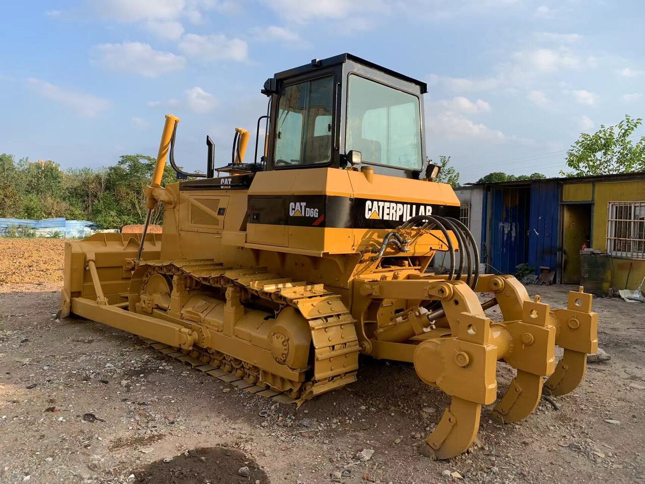 CATERPILLAR D6G - Бульдозер: фото 3 CATERPILLAR D6G - Бульдозер: фото 3