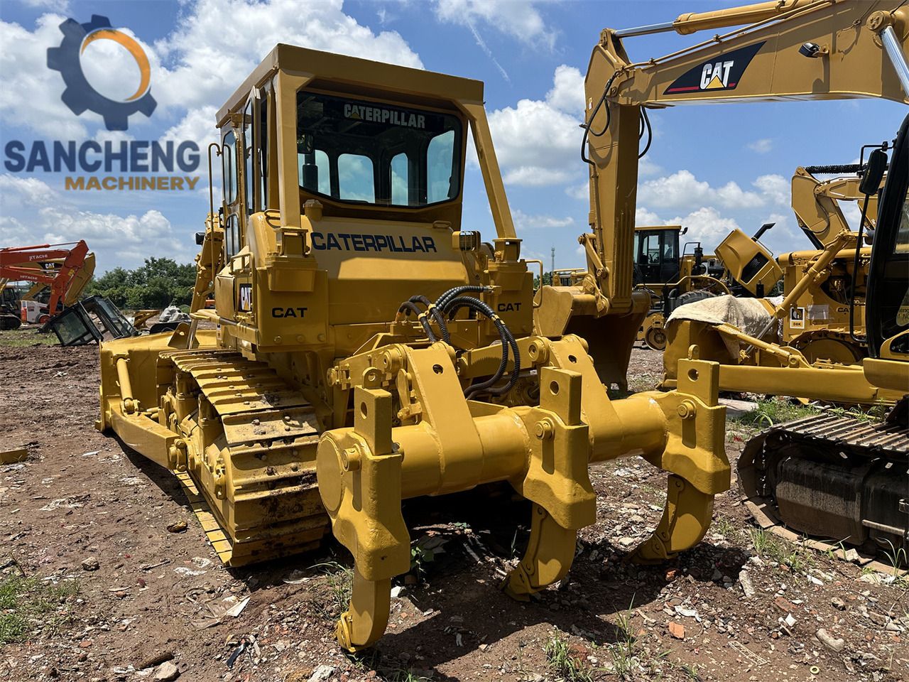 CATERPILLAR D7G - Бульдозер: фото 1 CATERPILLAR D7G - Бульдозер: фото 1