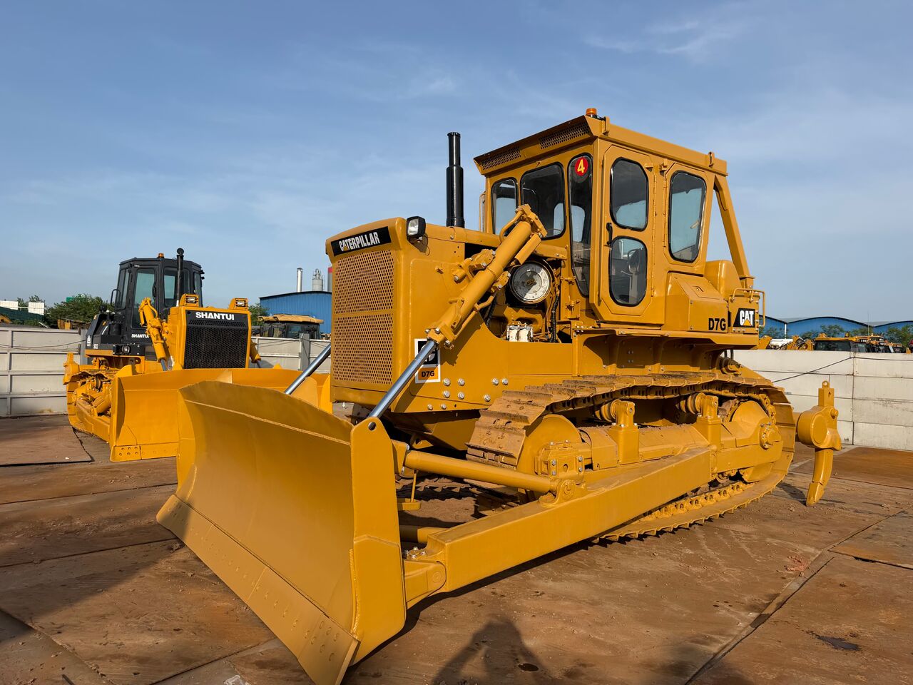 CATERPILLAR D7G - Бульдозер: фото 1 CATERPILLAR D7G - Бульдозер: фото 1