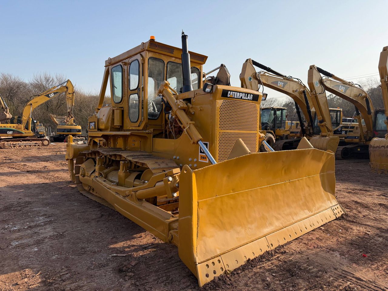 CATERPILLAR D8H - Бульдозер: фото 3 CATERPILLAR D8H - Бульдозер: фото 3