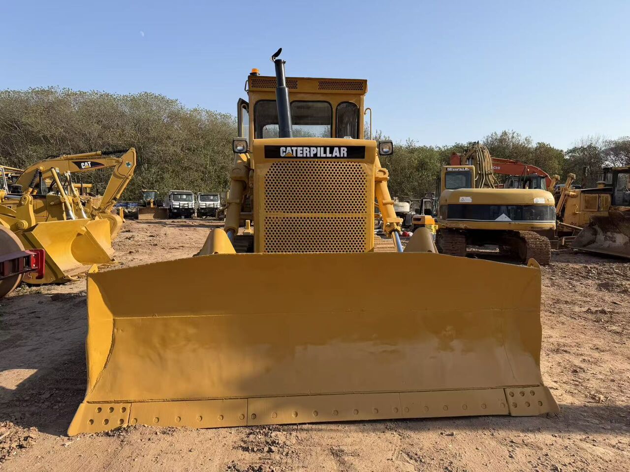 CATERPILLAR D8K - Бульдозер: фото 4 CATERPILLAR D8K - Бульдозер: фото 4