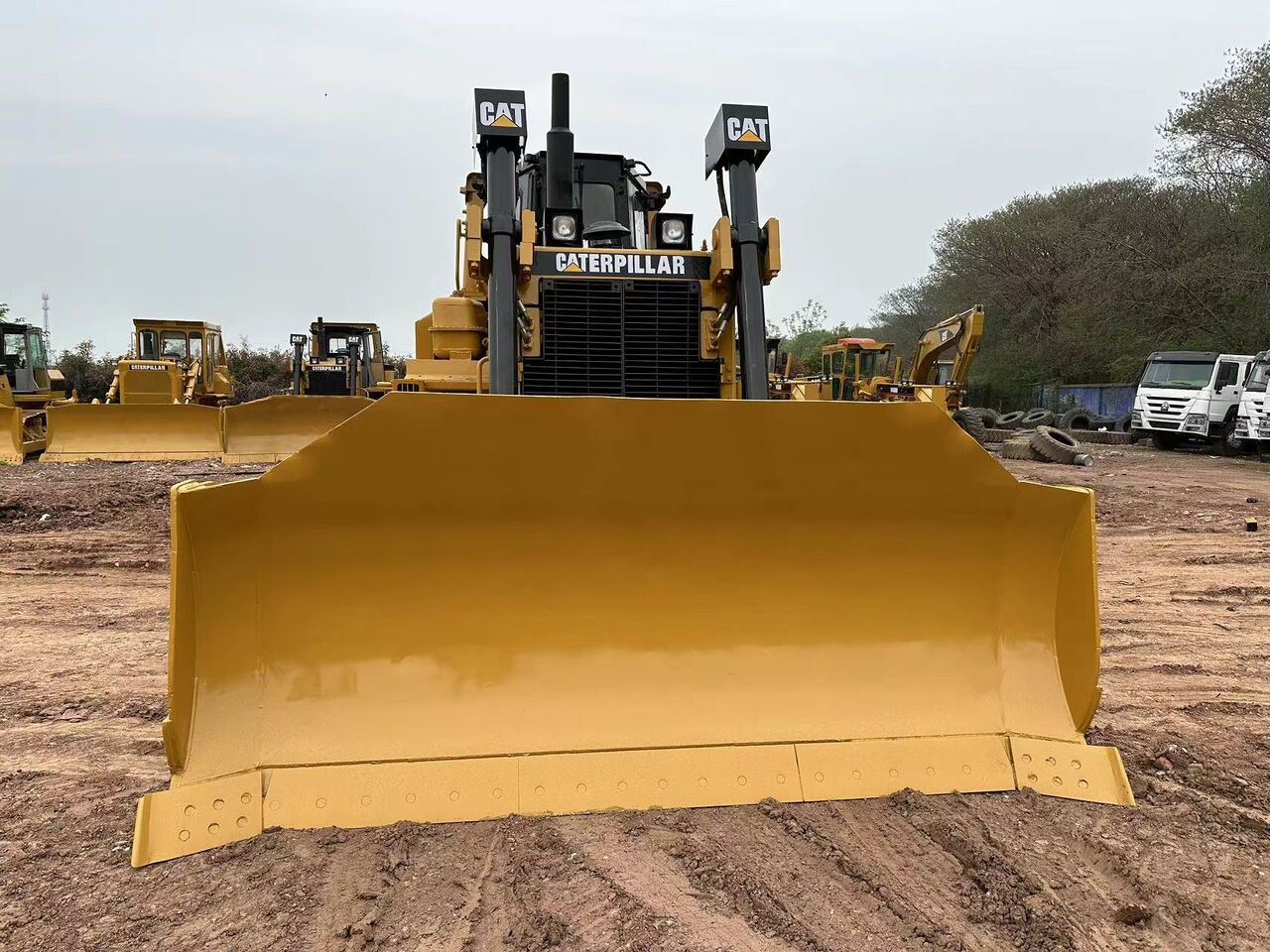 CATERPILLAR D8R - Бульдозер: фото 3 CATERPILLAR D8R - Бульдозер: фото 3