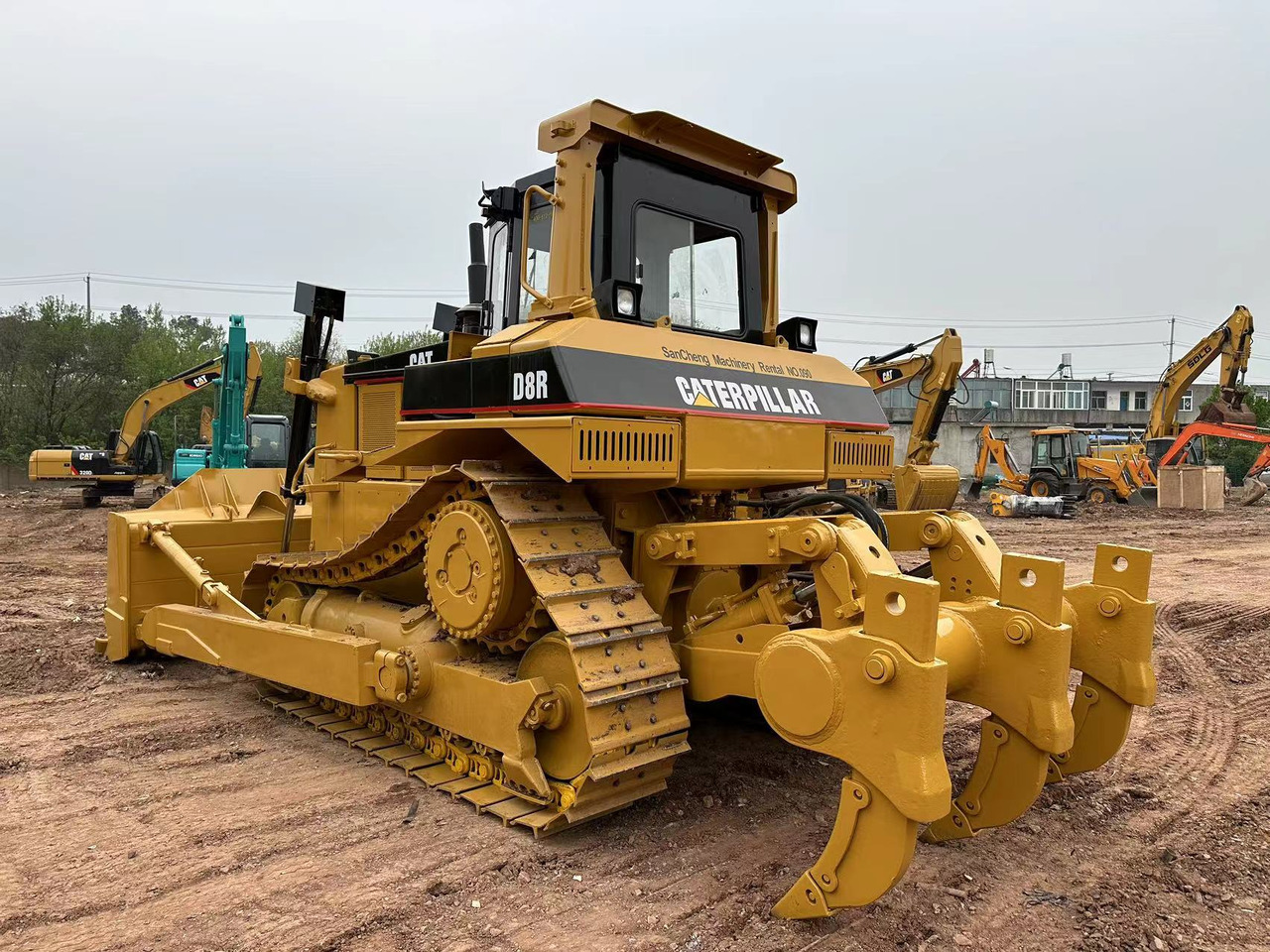 CATERPILLAR D8R - Бульдозер: фото 3 CATERPILLAR D8R - Бульдозер: фото 3