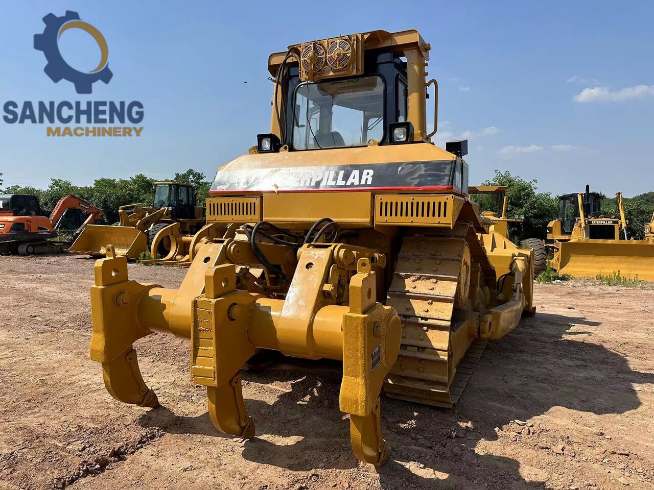 CATERPILLAR D8R - Бульдозер: фото 2 CATERPILLAR D8R - Бульдозер: фото 2