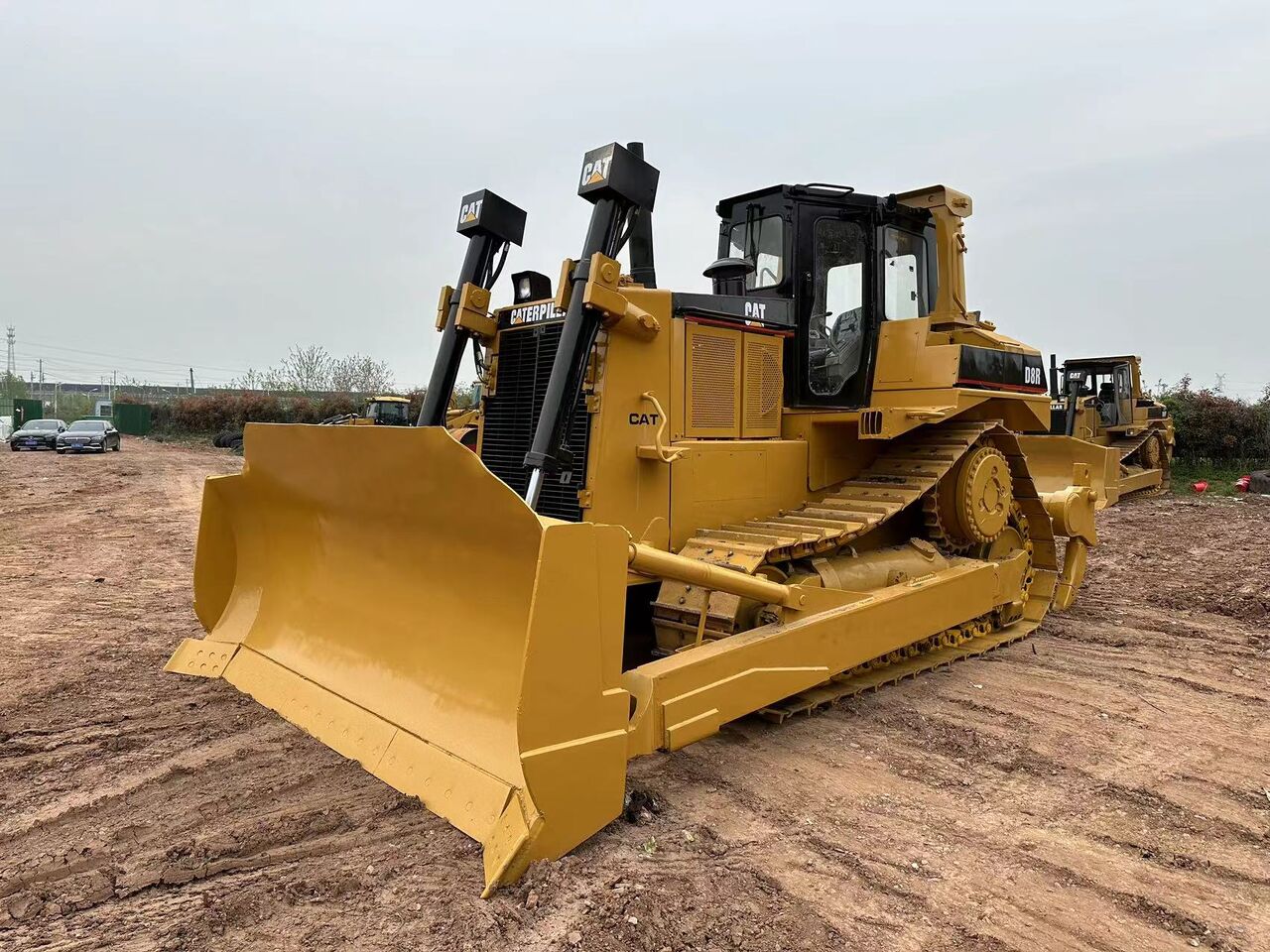 CATERPILLAR D8R - Бульдозер: фото 2 CATERPILLAR D8R - Бульдозер: фото 2