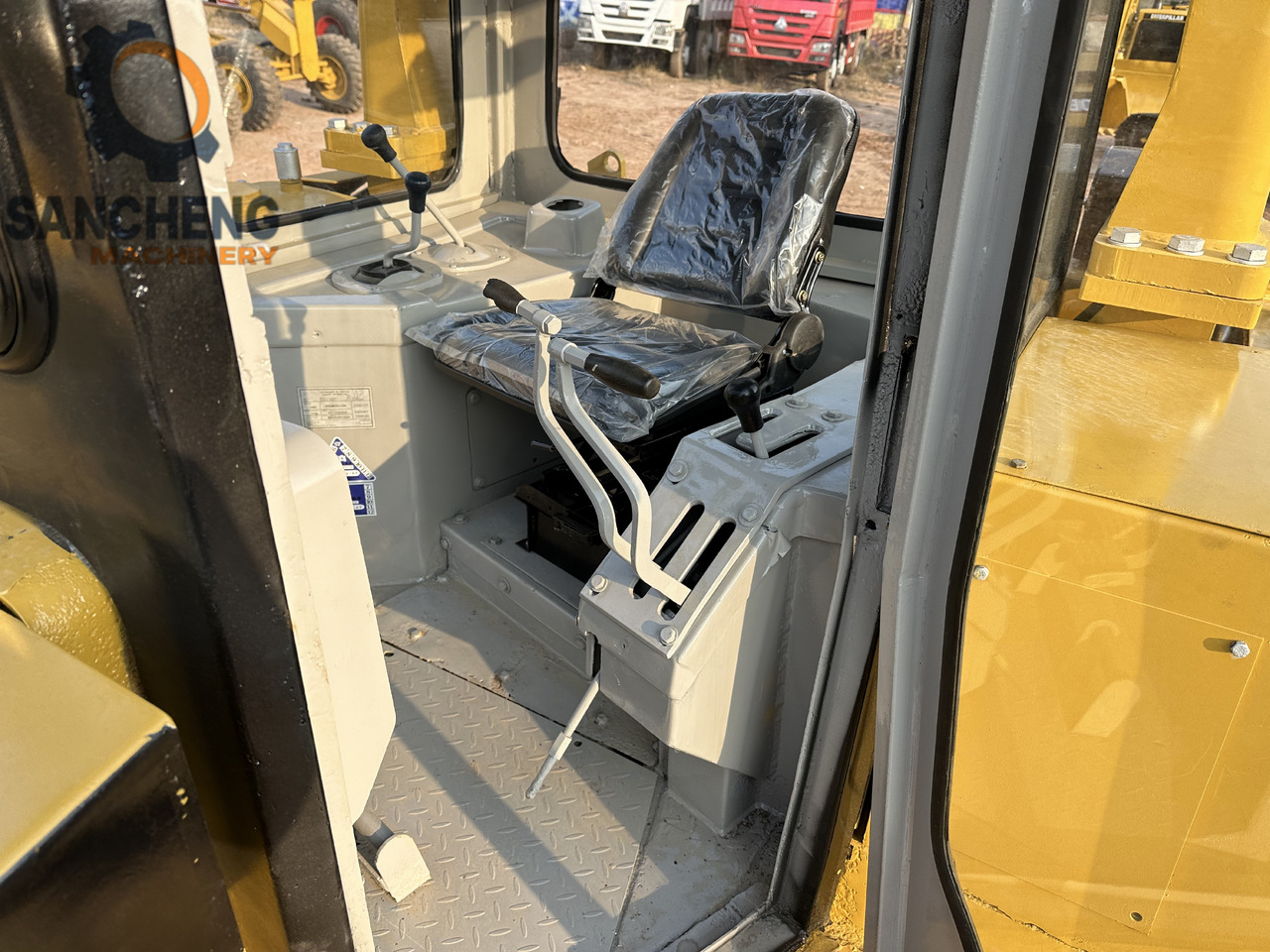 CATERPILLAR D8R - Бульдозер: фото 5 CATERPILLAR D8R - Бульдозер: фото 5