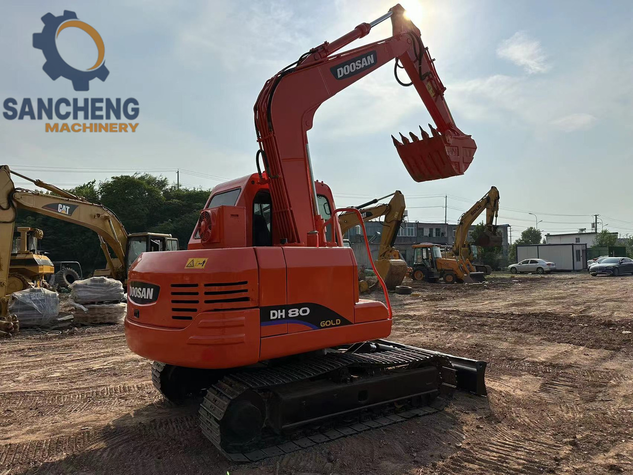 DOOSAN DH80 - Гусеничный экскаватор: фото 2 DOOSAN DH80 - Гусеничный экскаватор: фото 2