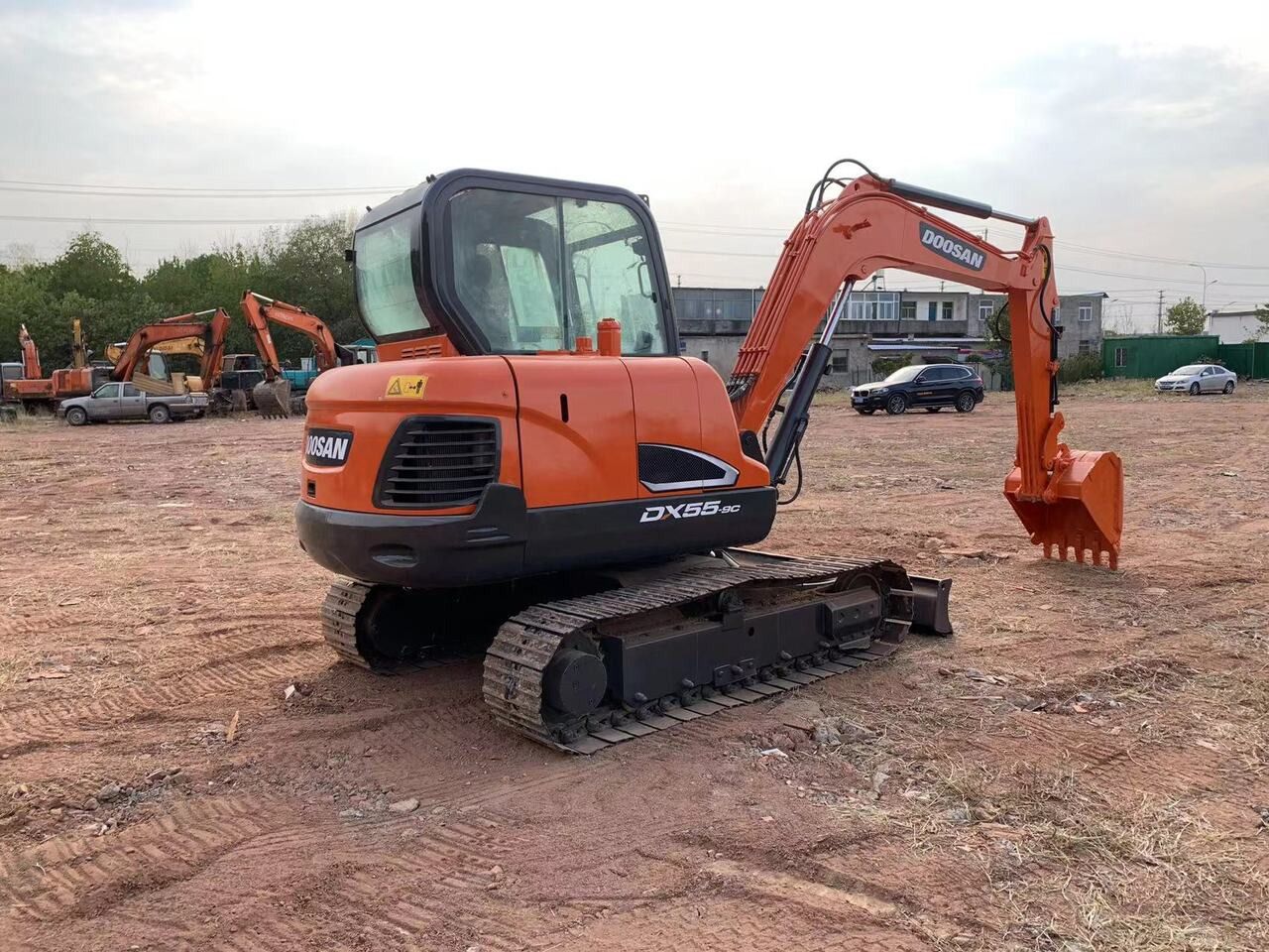 DOOSAN DX55 excavator - Гусеничный экскаватор: фото 5 DOOSAN DX55 excavator - Гусеничный экскаватор: фото 5