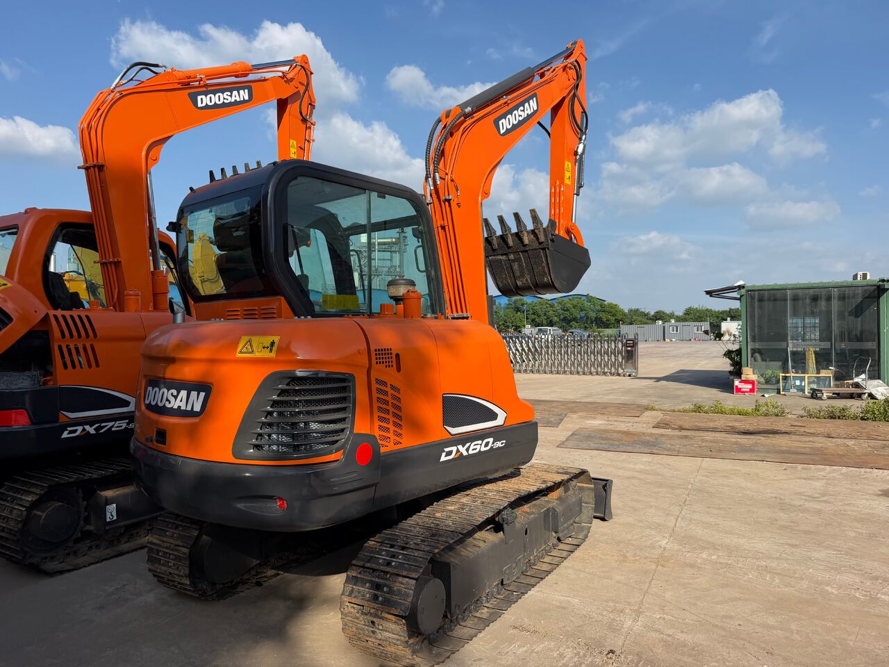 DOOSAN DX60 - Мини-экскаватор: фото 4 DOOSAN DX60 - Мини-экскаватор: фото 4