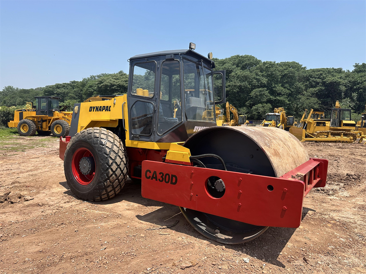 DYNAPAC CA30D - Каток: фото 2 DYNAPAC CA30D - Каток: фото 2