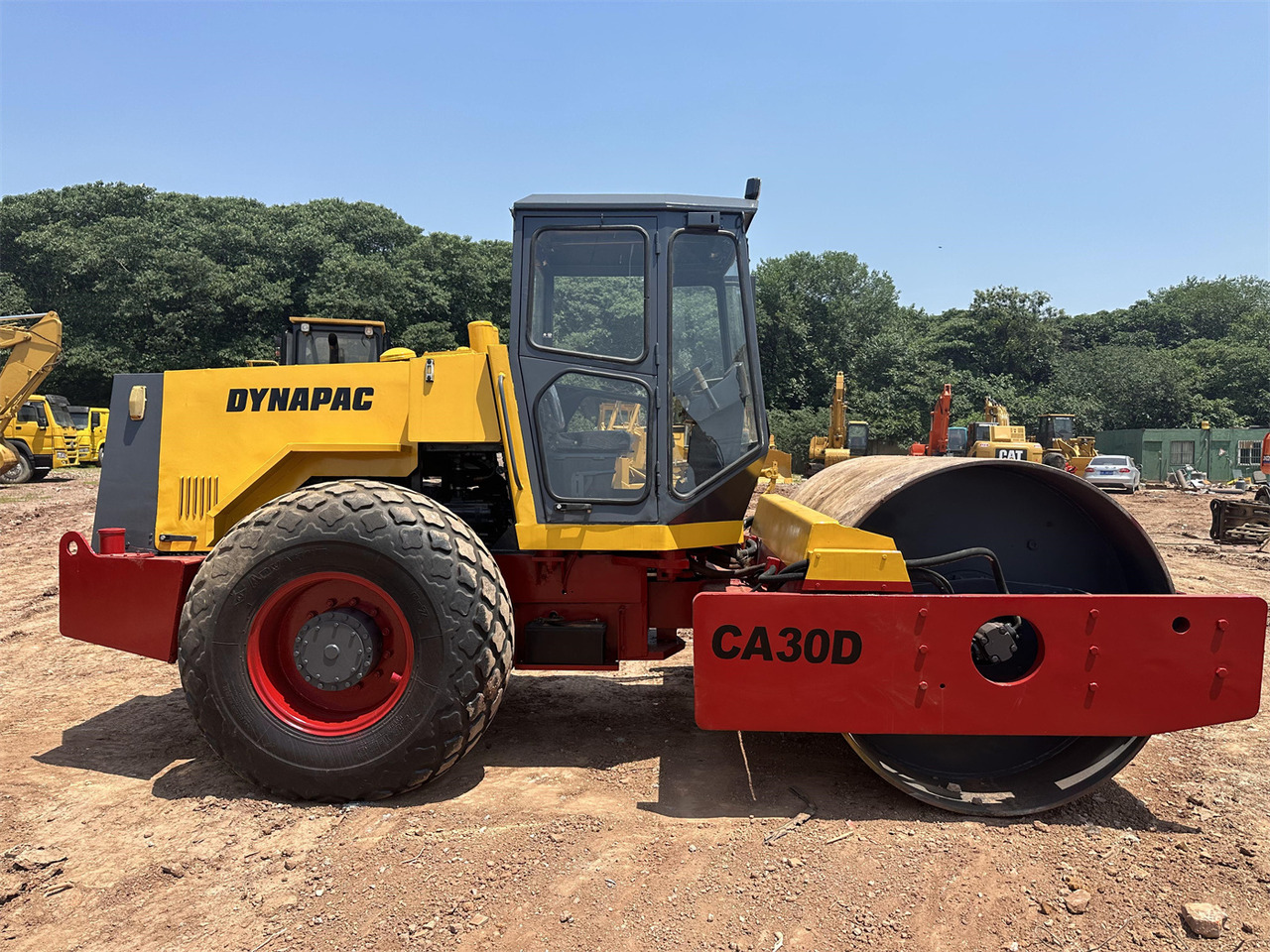 DYNAPAC CA30D - Каток: фото 4 DYNAPAC CA30D - Каток: фото 4