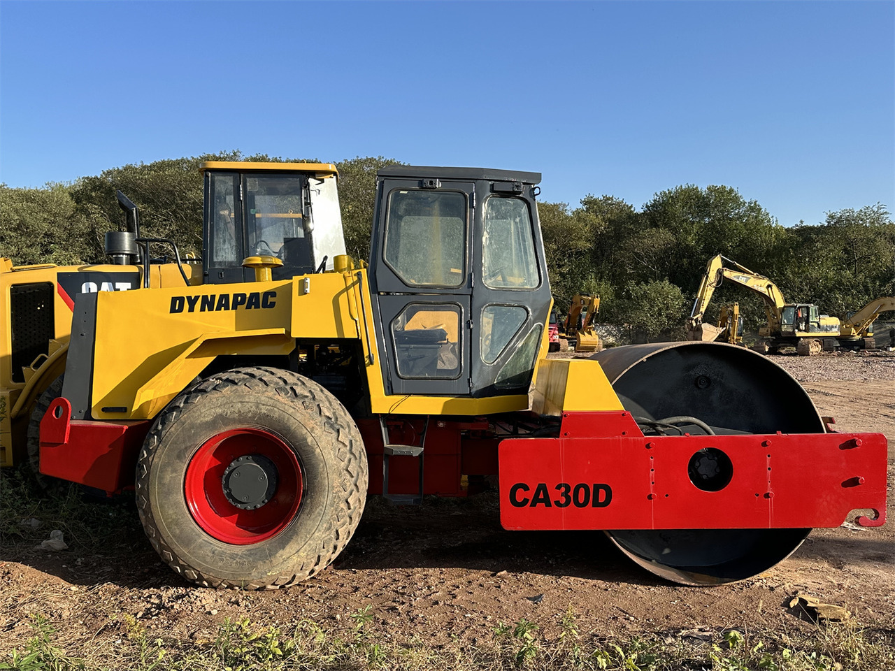 DYNAPAC CA30D - Каток: фото 4 DYNAPAC CA30D - Каток: фото 4