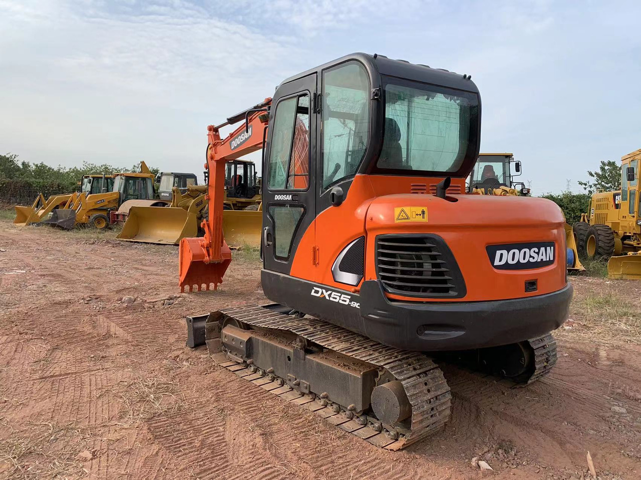 Doosan DX55 - Мини-экскаватор: фото 2 Doosan DX55 - Мини-экскаватор: фото 2