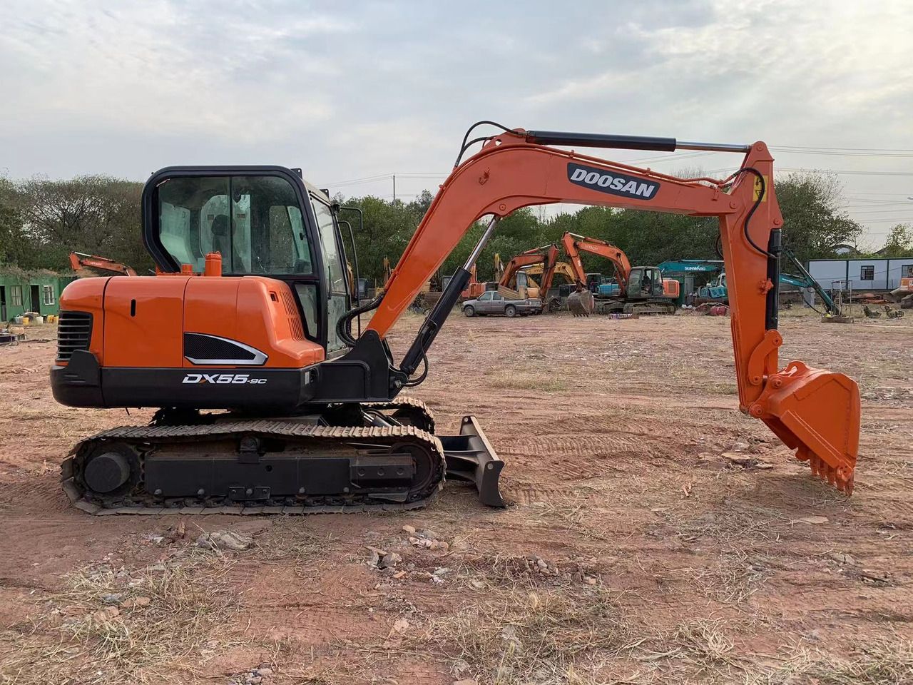 Doosan DX55 - Мини-экскаватор: фото 3 Doosan DX55 - Мини-экскаватор: фото 3