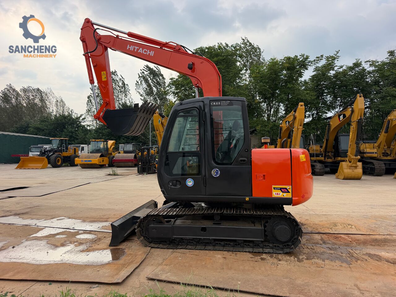 HITACHI ZX70 - Мини-экскаватор: фото 1 HITACHI ZX70 - Мини-экскаватор: фото 1