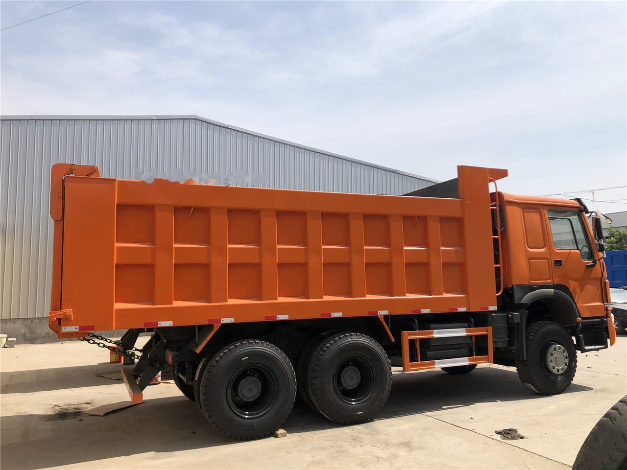SINOTRUK HOWO 371 Dump truck - Самосвал: фото 5 SINOTRUK HOWO 371 Dump truck - Самосвал: фото 5