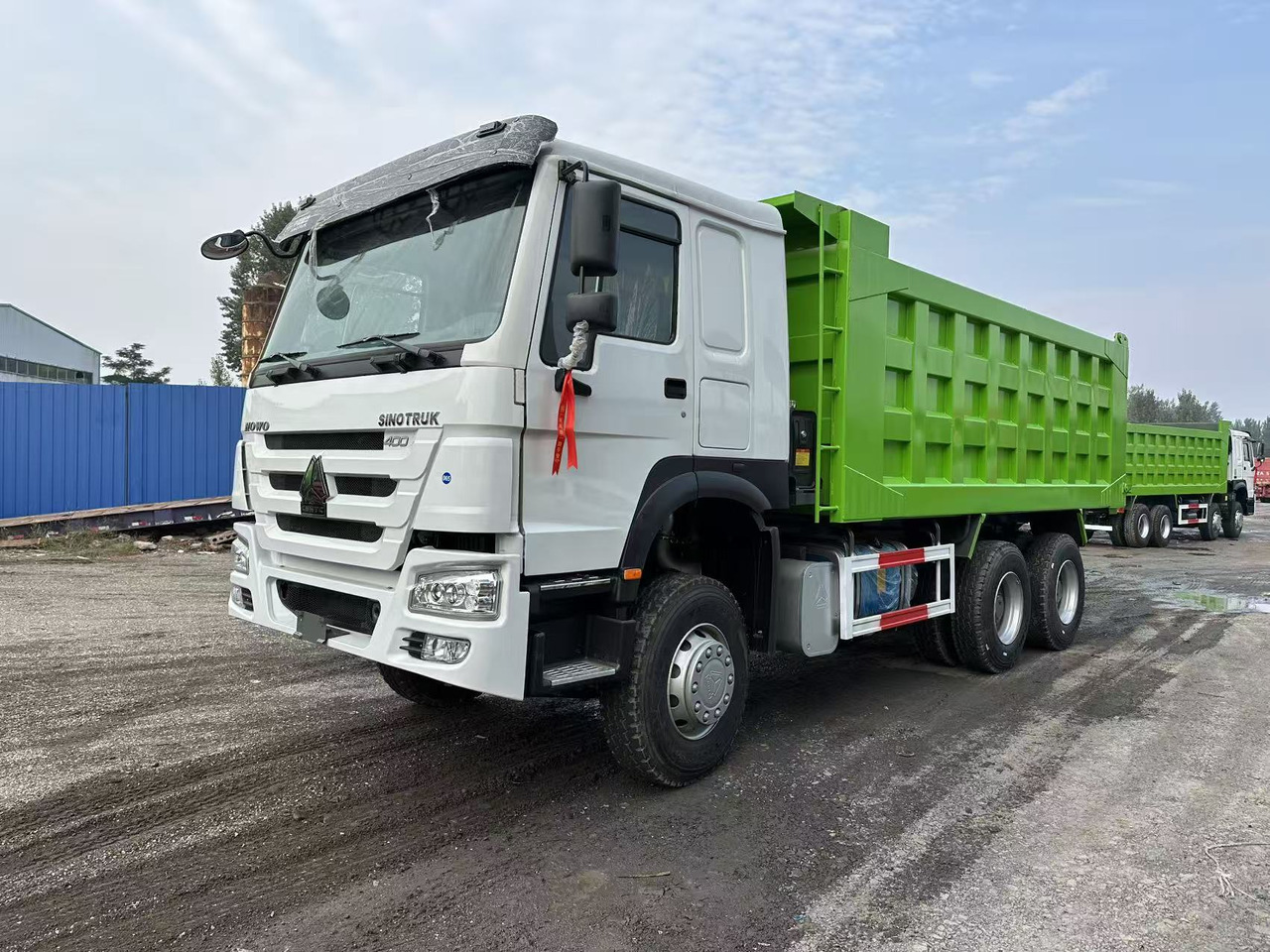 SINOTRUK HOWO 400HP 6X4 Tipper Truck - Самосвал: фото 3 SINOTRUK HOWO 400HP 6X4 Tipper Truck - Самосвал: фото 3