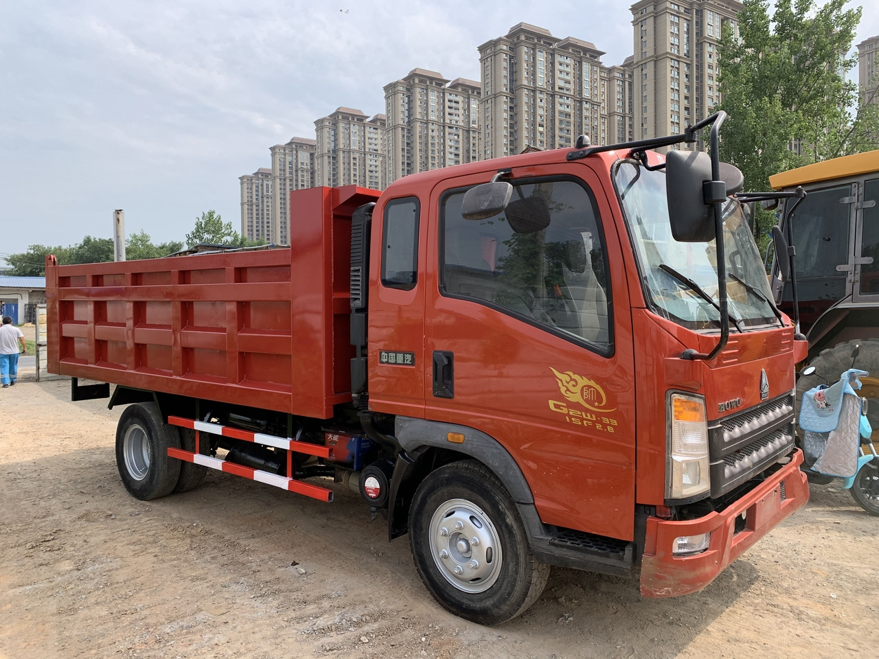 SINOTRUK Howo Dump truck 4x2 - Самосвал: фото 2 SINOTRUK Howo Dump truck 4x2 - Самосвал: фото 2