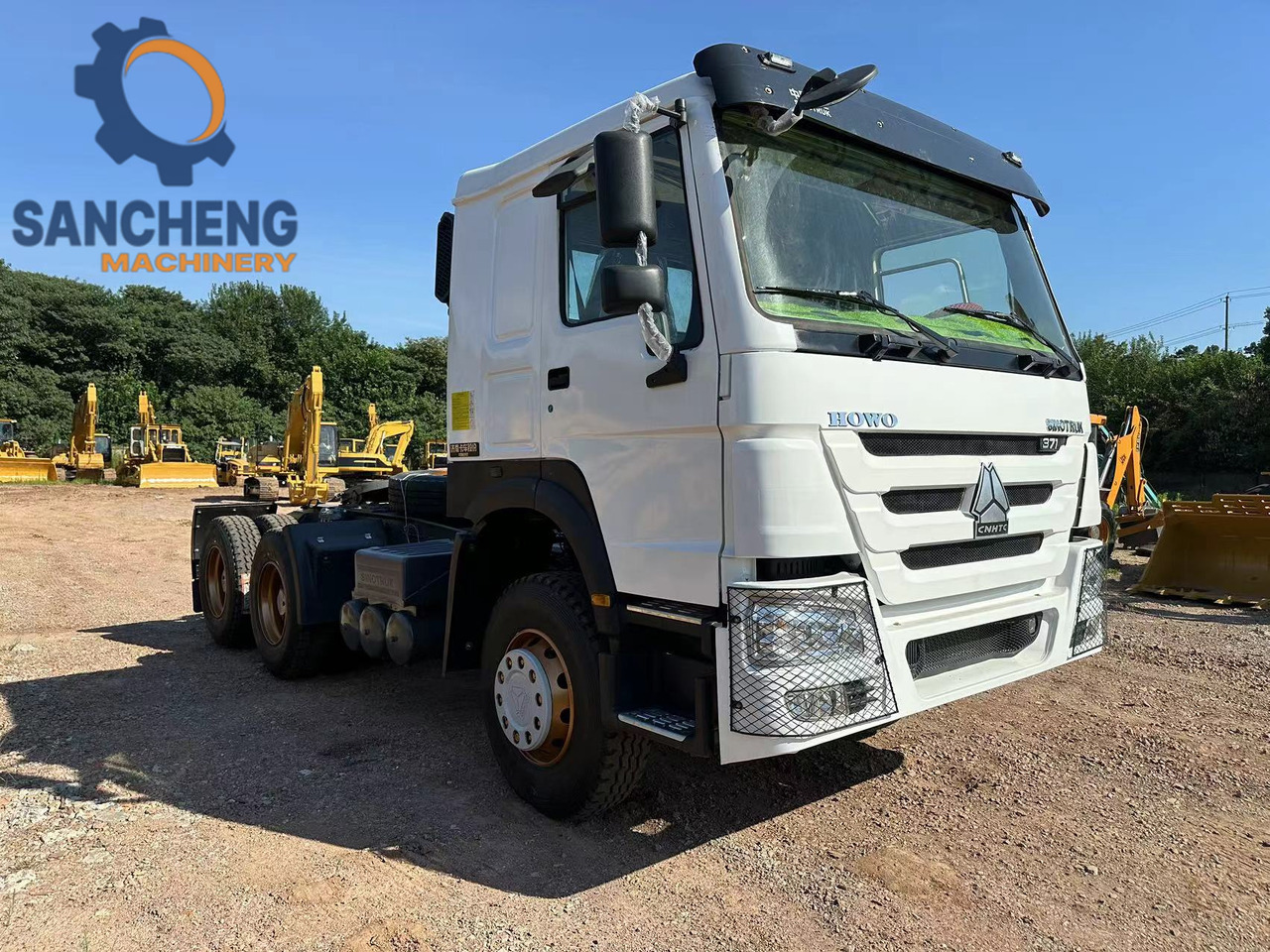 SINOTRUK HOWO Truck Head 371 - Тягач: фото 3 SINOTRUK HOWO Truck Head 371 - Тягач: фото 3